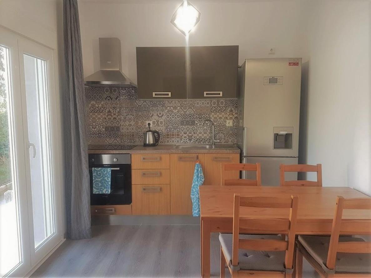 Spitaki Apartments Potos Eksteriør billede